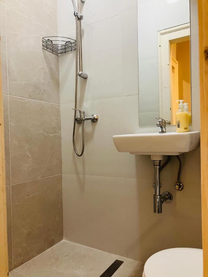 Salon Studio Savamala Sajmiste Экстерьер фото